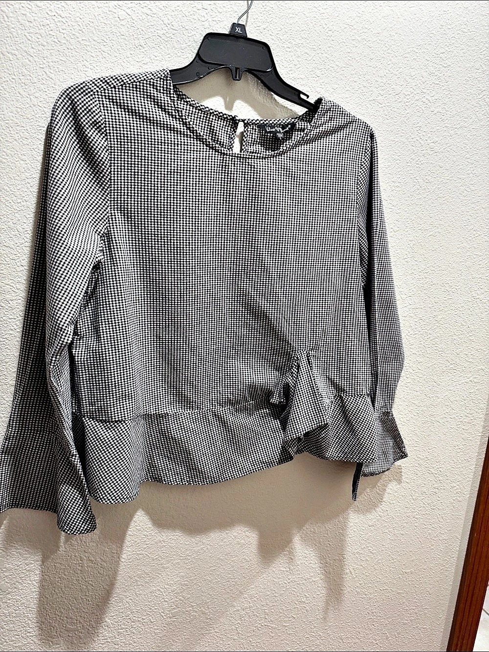 Houndstooth Peplum Blouse in Black & White, LIKE NEW.